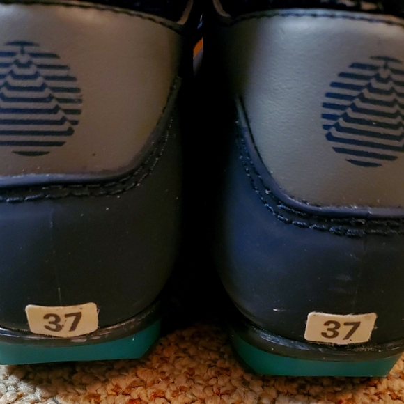 LL Bean size 37 ski boots vintage NWOT - Picture 2 of 7